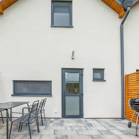 Tatil Evi Cozy In With Heated Swimming Pool *