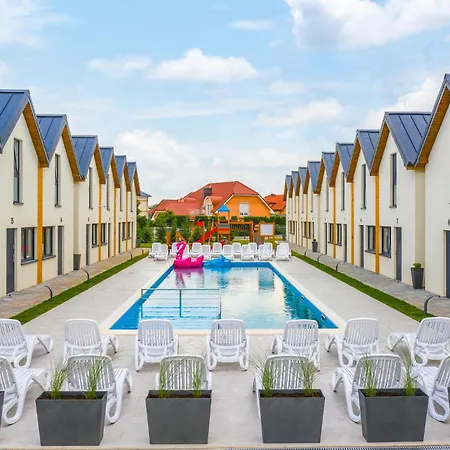 Cozy In With Heated Swimming Pool